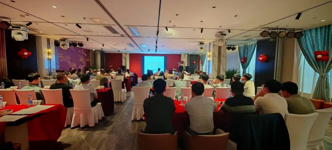 重庆交通大学江西校友技术交流会顺利召开